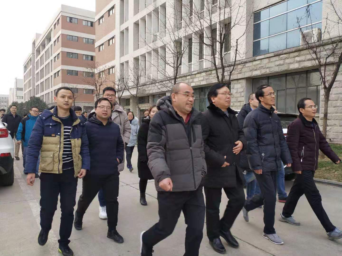 说明: C:\Users\ADMINI~1\AppData\Local\Temp\WeChat Files\9ebc4e3237dfee4baca54b3c2ec3258.jpg